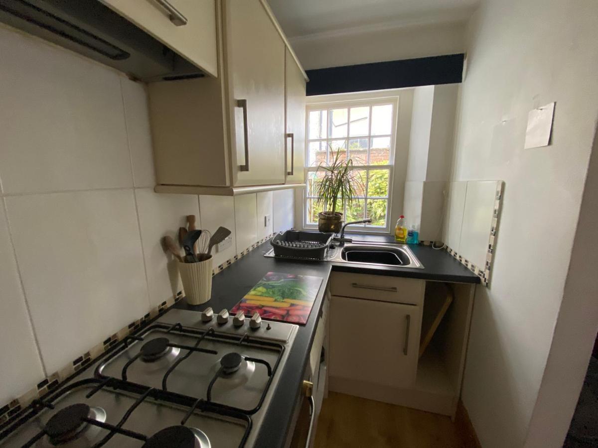 קוקרמאות' Robinsons Cottage, Central And Quiet מראה חיצוני תמונה